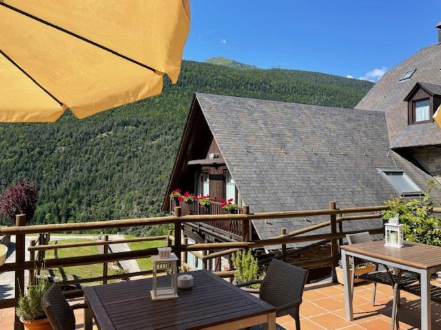 Hotel Tierras De Arán Betlán Esterno foto